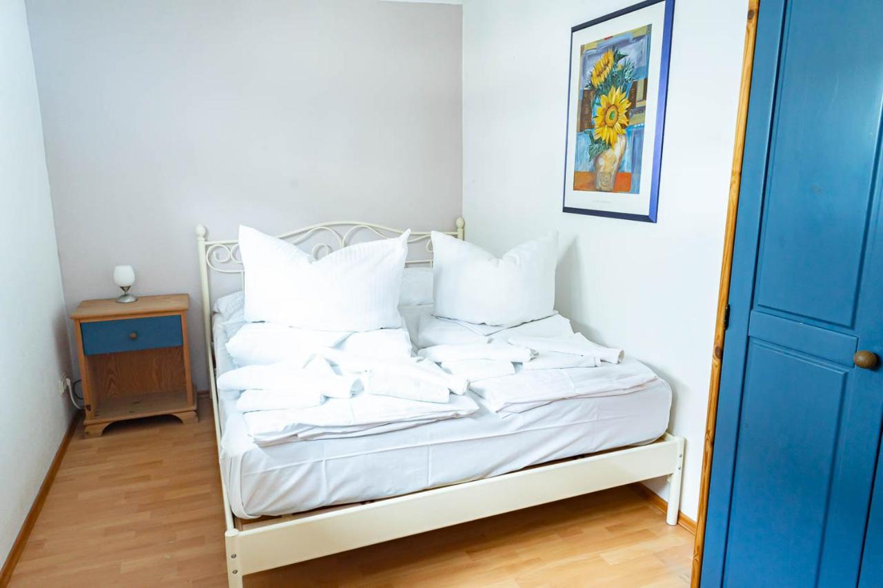 Apartmenthaus Chrischanshof Rostock Bagian luar foto