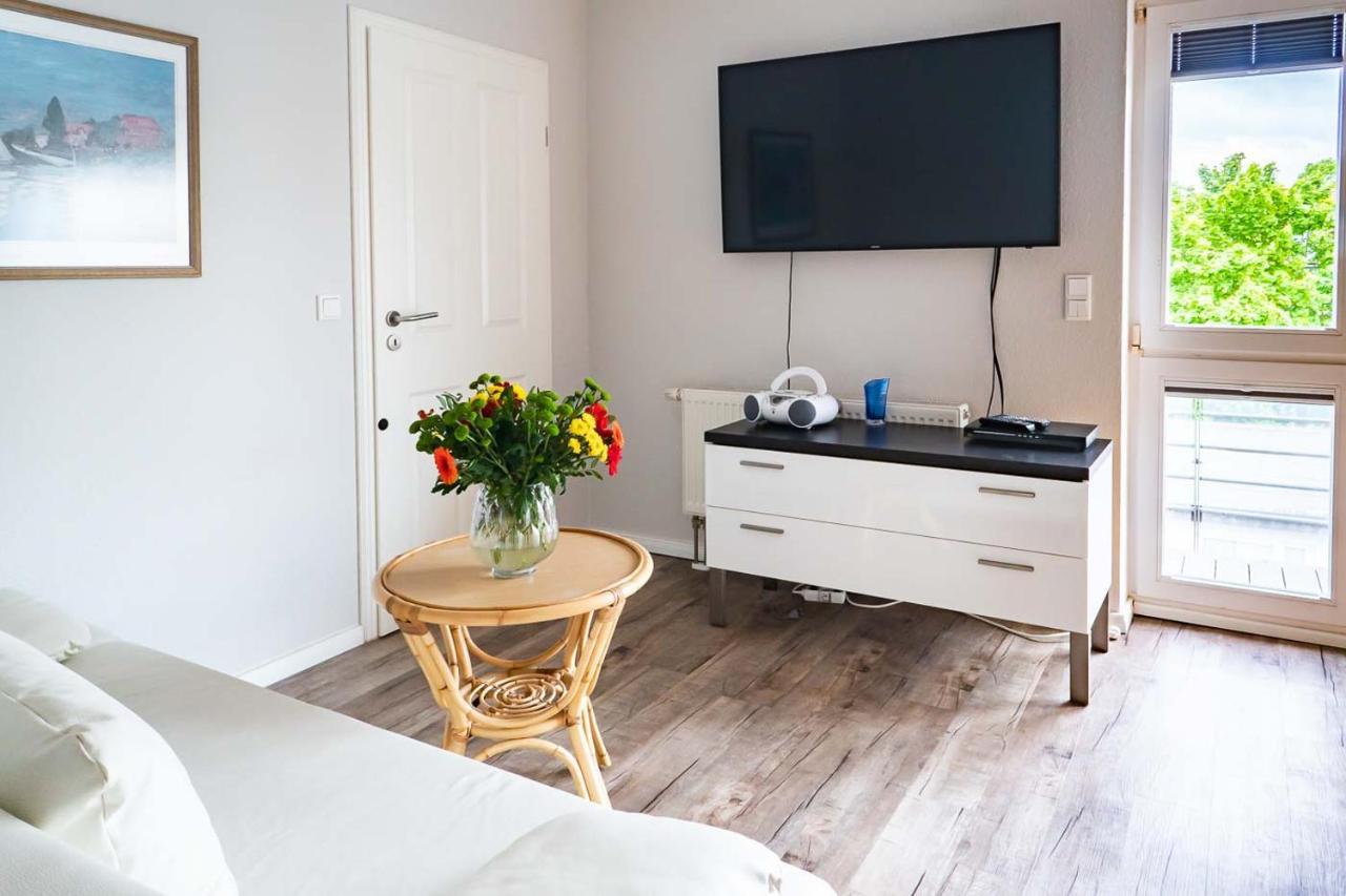 Apartmenthaus Chrischanshof Rostock Bagian luar foto