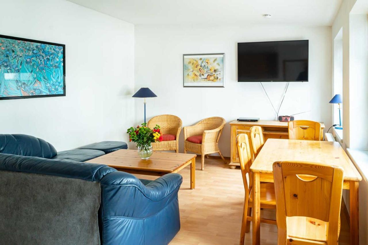 Apartmenthaus Chrischanshof Rostock Bagian luar foto