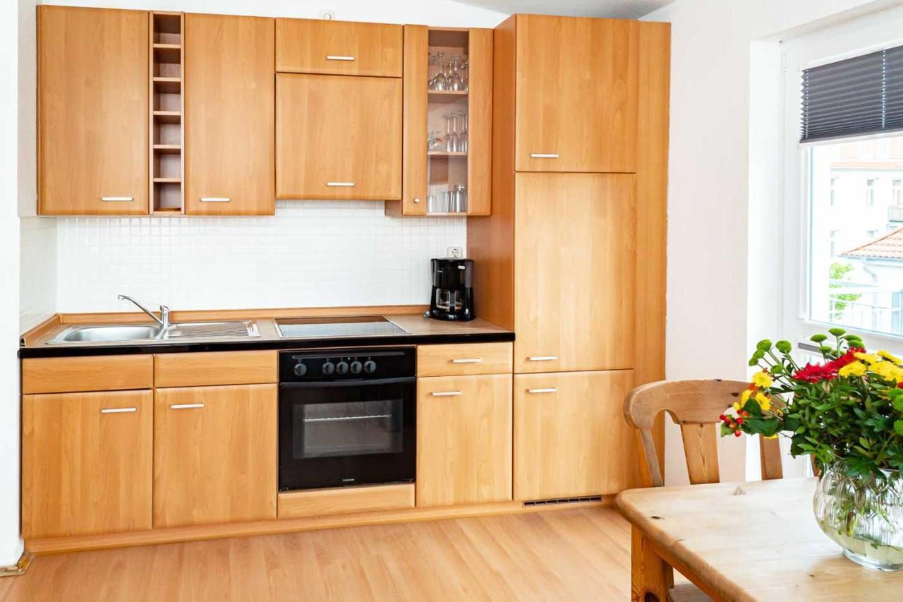 Apartmenthaus Chrischanshof Rostock Bagian luar foto